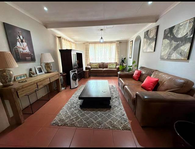 FARM FOR SALE IN CHARTWELL